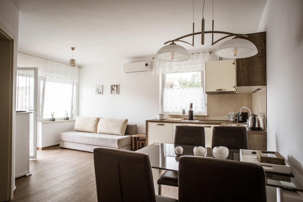 Marco Apartments Fažana Eksteriør billede